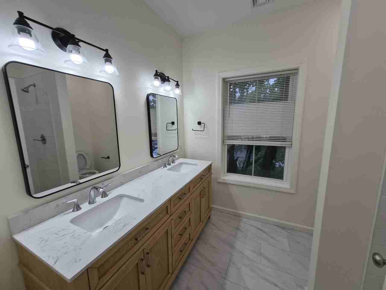 35 W Main St #2 - Photo 4 of 7