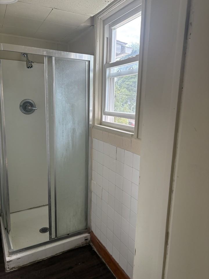613 Kennet Ct Nw #2 - Photo 7 of 11