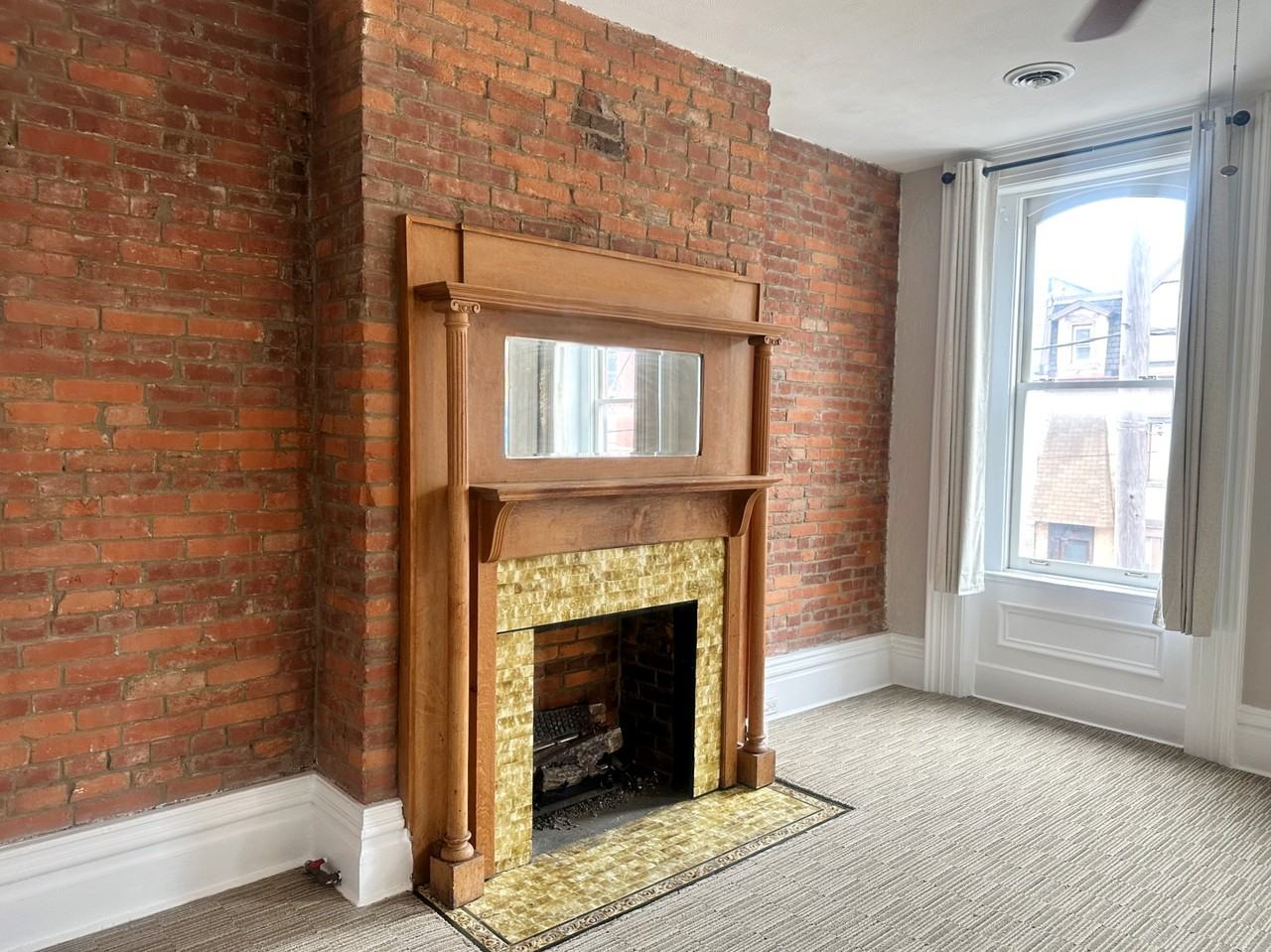 2016 E Carson St #1 - Photo 5 of 20