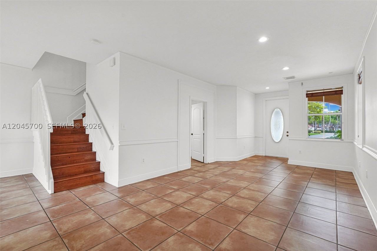 8853 Sw 108th Pl - Photo 3 of 30