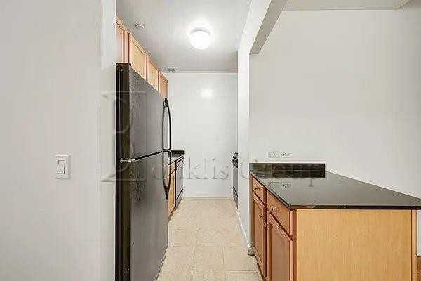 85 John St #7A - Photo 6 of 7