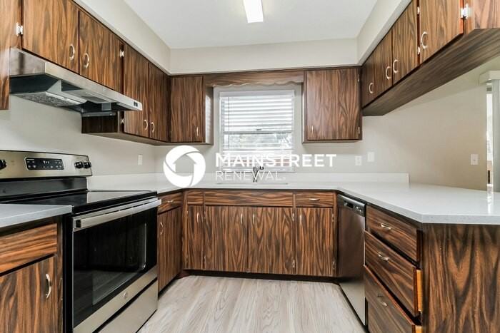 104 Abby Ln - Photo 6 of 16