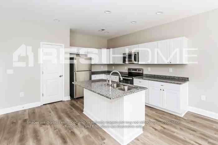 148 Woodlawn Dr - Photo 3 of 22