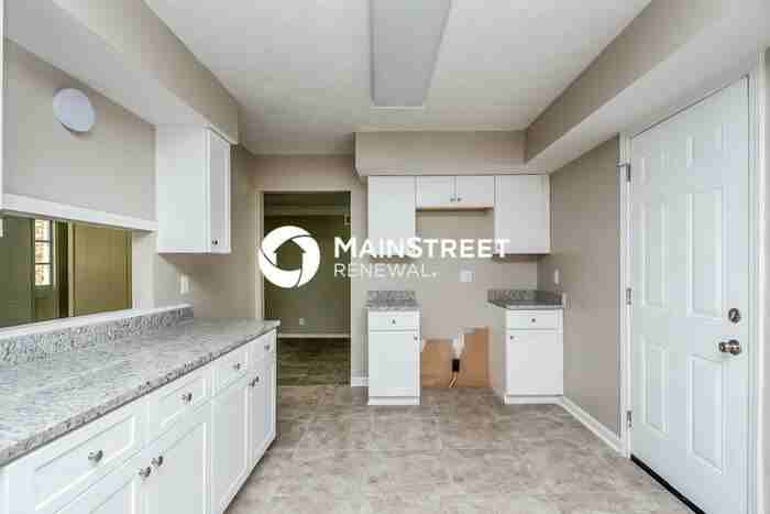 3837 Eagle Woods Cir - Photo 5 of 15