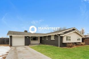 561 Iola St - Photo 1 of 1