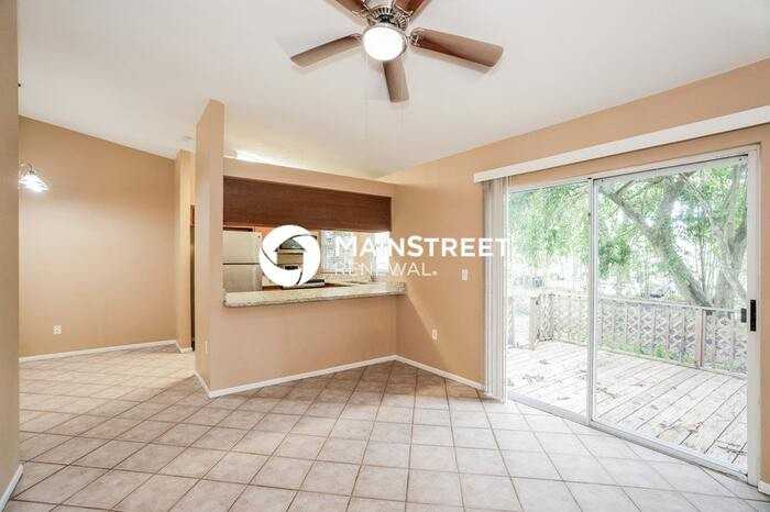 701 Leffingwell Ave - Photo 7 of 15