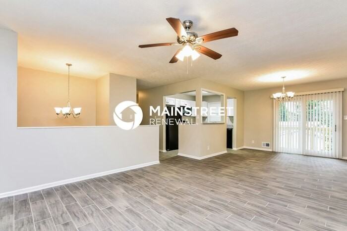 6501 Monica Dr - Photo 6 of 17