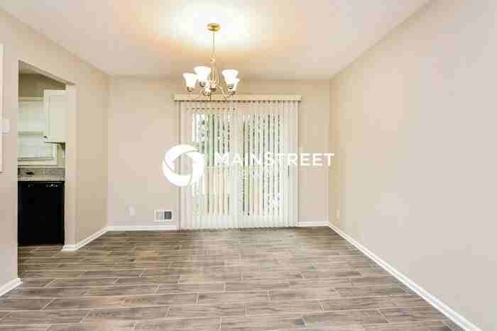 6501 Monica Dr - Photo 7 of 17