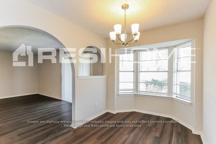 302 Carol Dr - Photo 4 of 19
