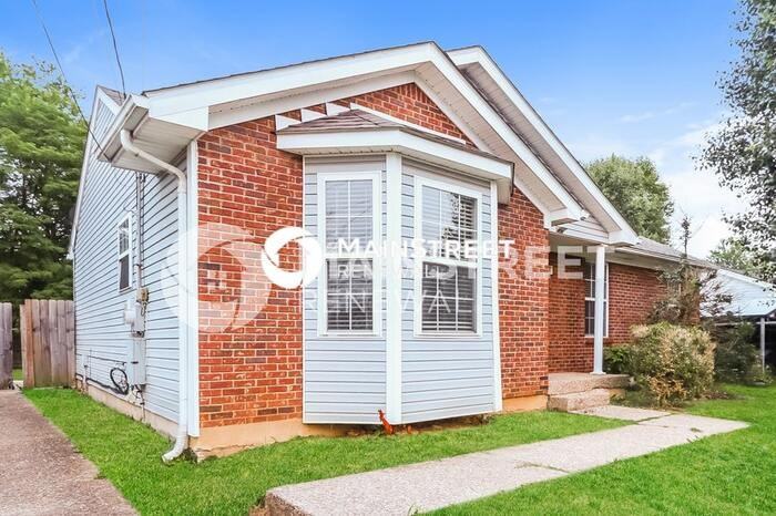 6191 Jeffrey Dr - Photo 3 of 16