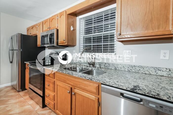 6191 Jeffrey Dr - Photo 5 of 16