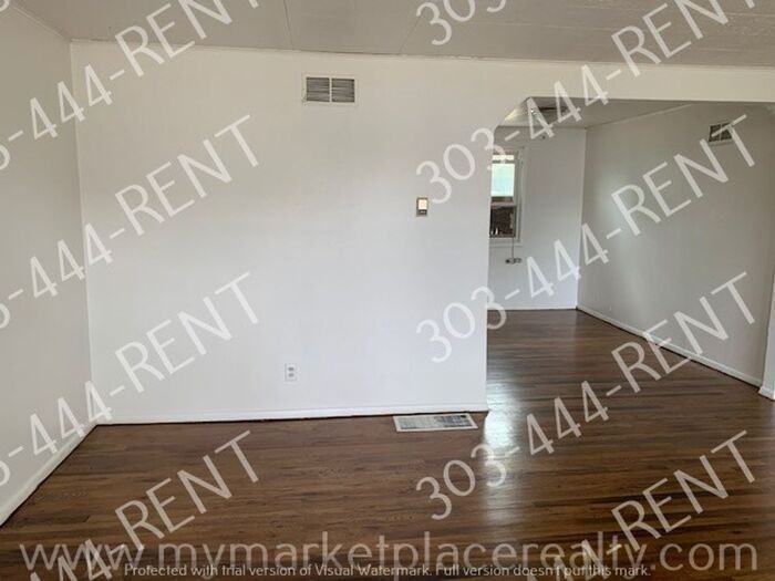 6530 E 70th Ave - Photo 4 of 15