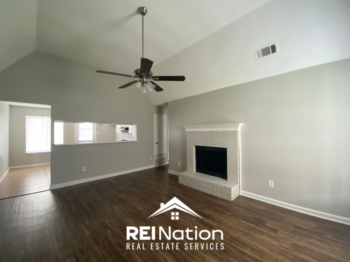 5917 Cottage Hill Dr - Photo 3 of 14