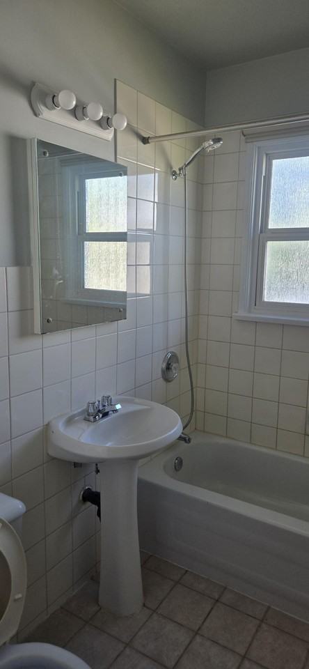 9538 86 St Nw - Photo 6 of 11