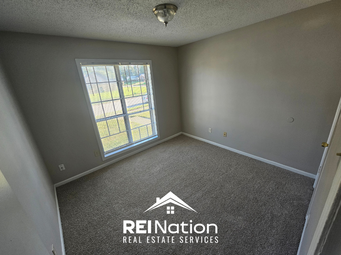 5739 Tulip Tree Dr - Photo 7 of 16