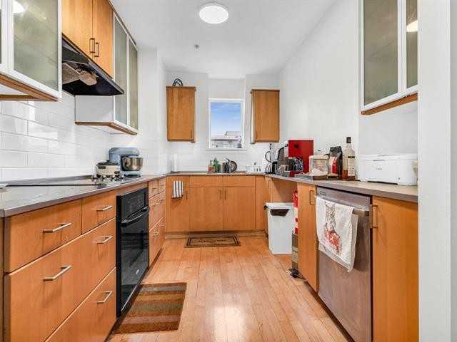 3349 Dunbar St - Photo 7 of 24