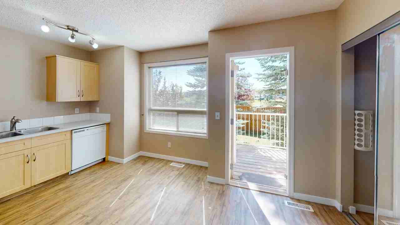 111 - 111 Tarawood Lane Northeast - Photo 5 of 27
