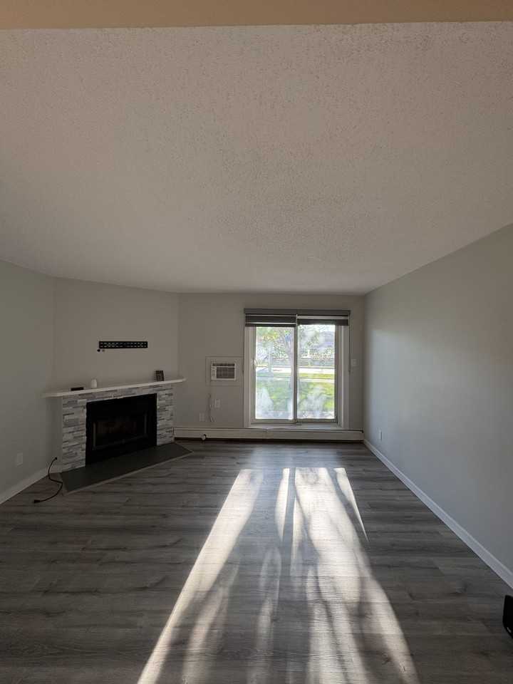 130 Plaza Drive 5103 - Photo 4 of 11