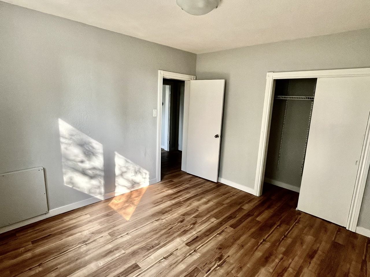 11235 117 St Nw - Photo 7 of 17