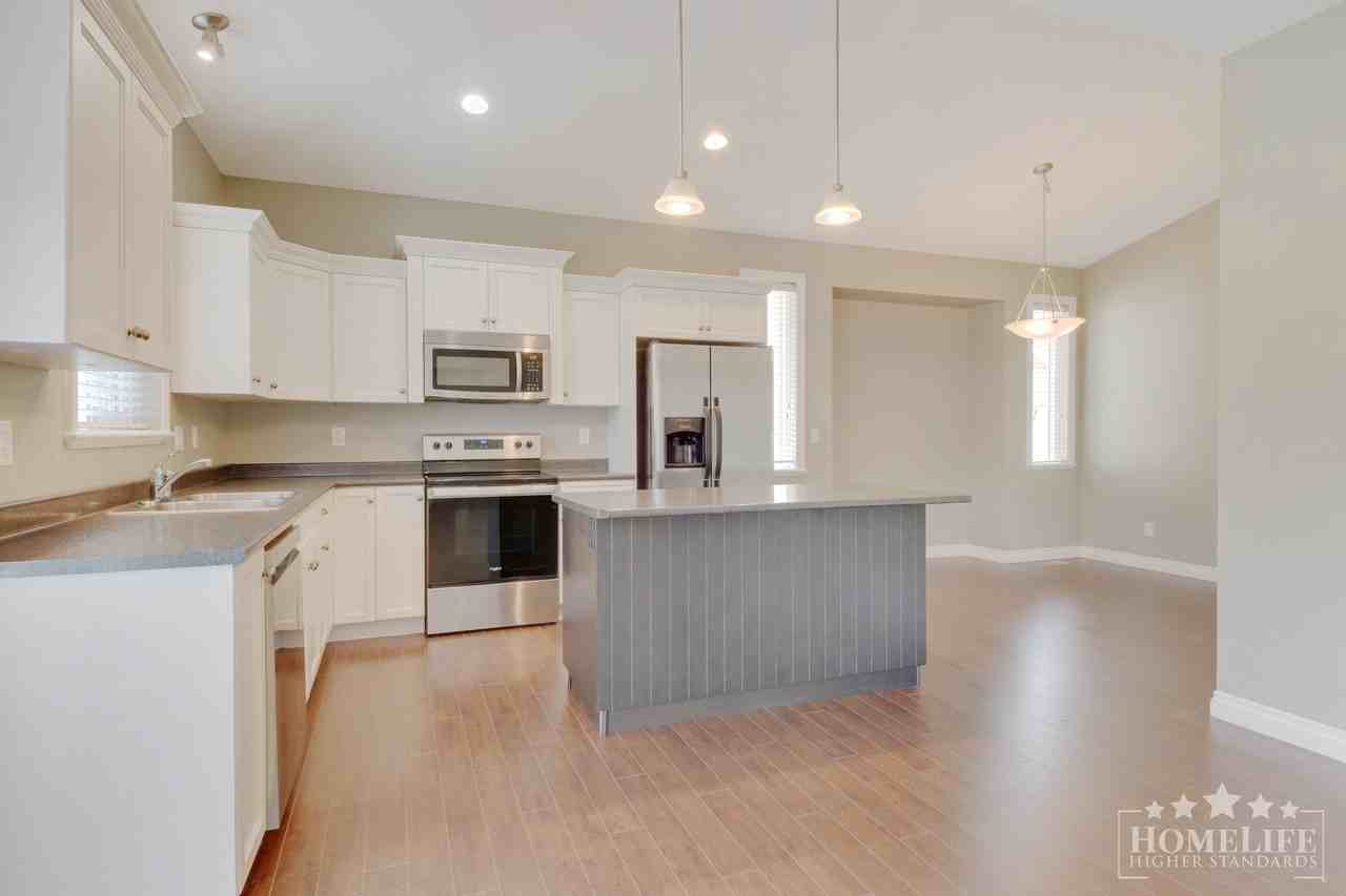 47393 Macswan Dr - Photo 5 of 21