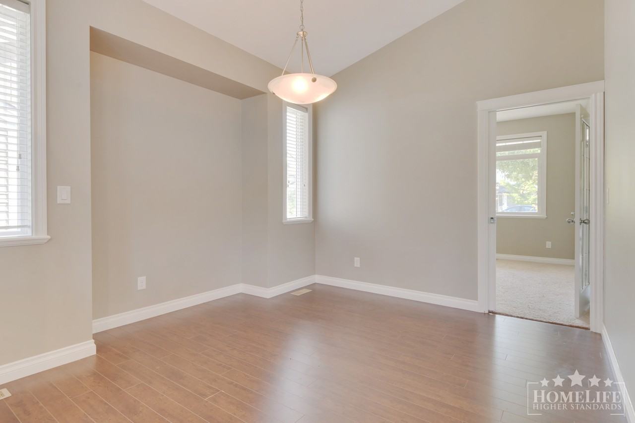 47393 Macswan Dr - Photo 6 of 21