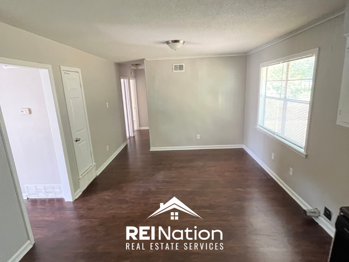 4870 Applestone St - Photo 4 of 13