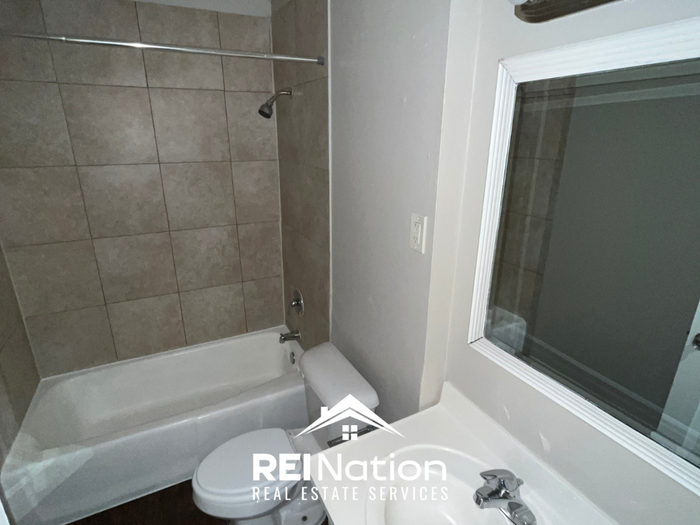 4870 Applestone St - Photo 6 of 13