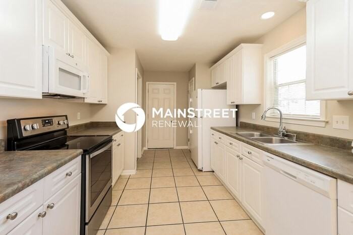 1508 Shelby Forest Ln - Photo 6 of 15