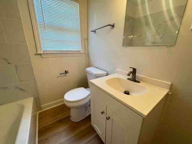 2846 Walker St - Photo 7 of 9