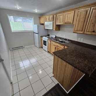 405 E Woodlawn Ave - Photo 2 of 6