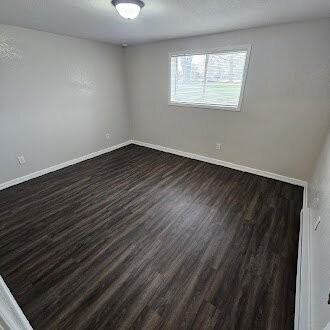 405 E Woodlawn Ave - Photo 5 of 6