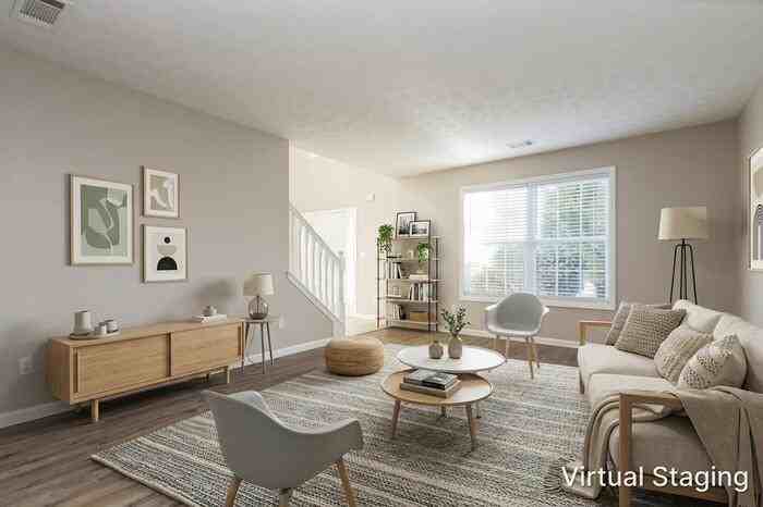 1028 Levista Dr - Photo 3 of 23