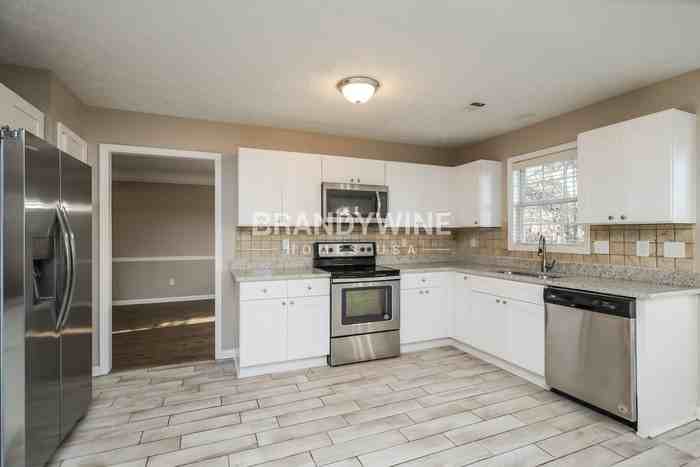 1028 Levista Dr - Photo 7 of 23