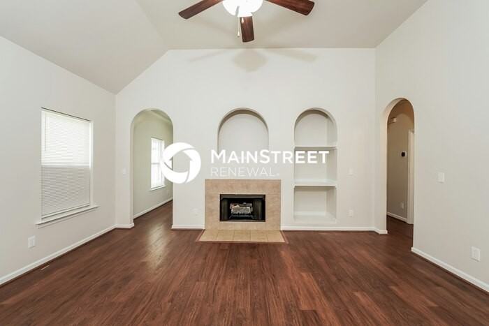 8254 Owen Park Dr - Photo 5 of 18