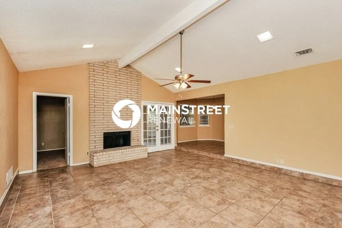 6905 Winchester Pl - Photo 4 of 17