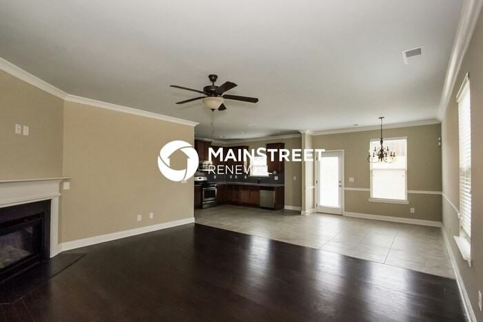 4893 Longview Run - Photo 2 of 15