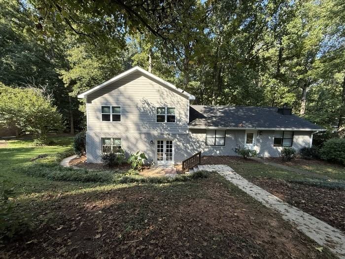 1021 Sourwood Ct