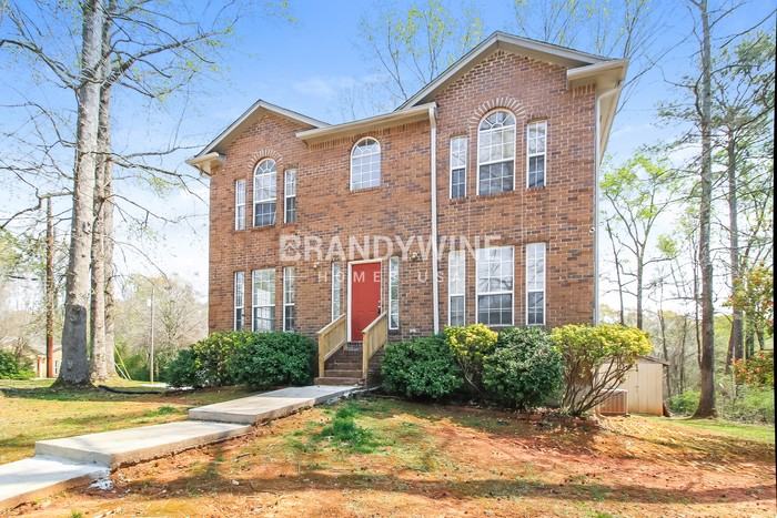 3154 Snapfinger Ln - Photo 3 of 21