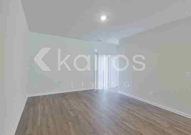 2561 Banyon Cir - Photo 6 of 24