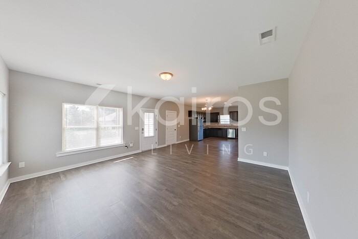 150 White Oak Cir - Photo 6 of 25