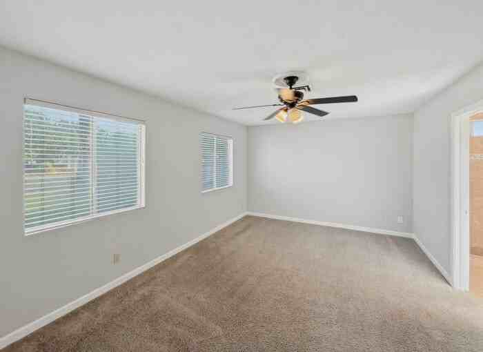 4910 W Gail Dr - Photo 7 of 32