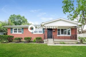featured image of 2242 Thistledawn Dr