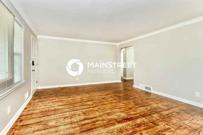2242 Thistledawn Dr - Photo 5 of 14