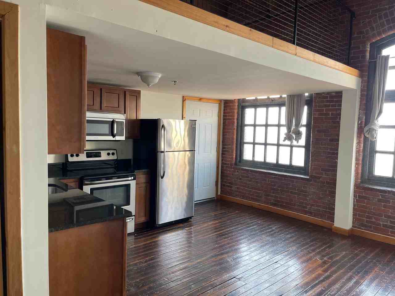 125 Goff Ave - Photo 7 of 24