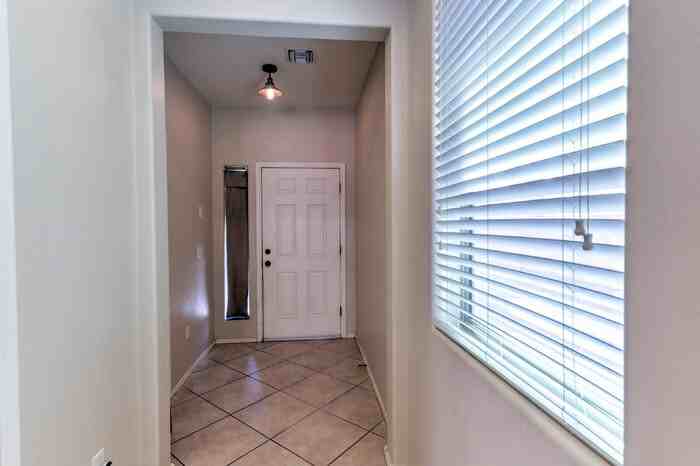 670 W Calle Ocarina - Photo 3 of 38