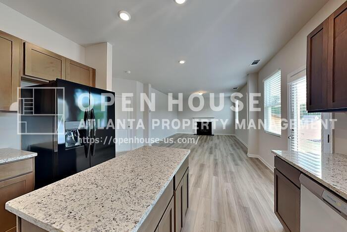 769 Oakmont Trce - Photo 4 of 20