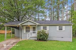featured image of 2020 Sanders Dr