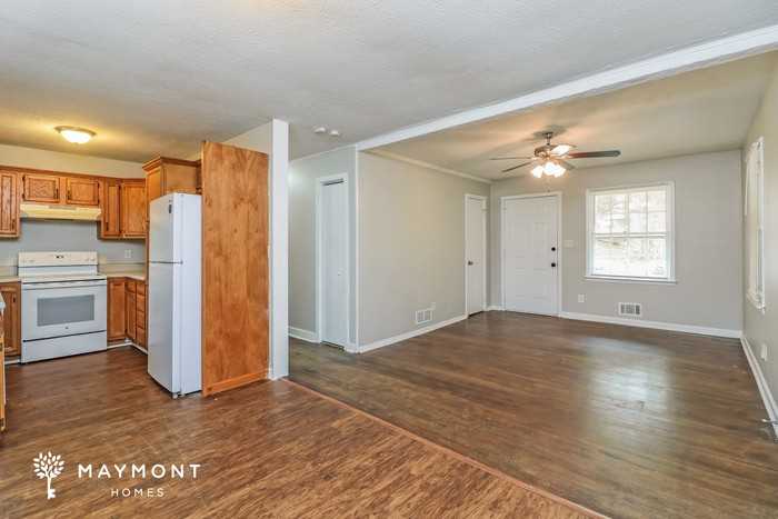 2020 Sanders Dr - Photo 7 of 12