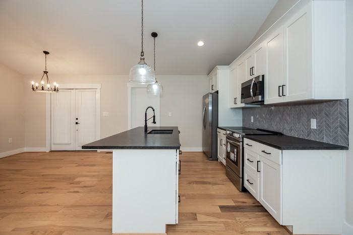 3056 Reid Ave - Photo 7 of 12
