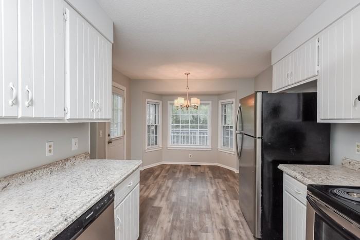 106 Parlock Cir - Photo 4 of 8